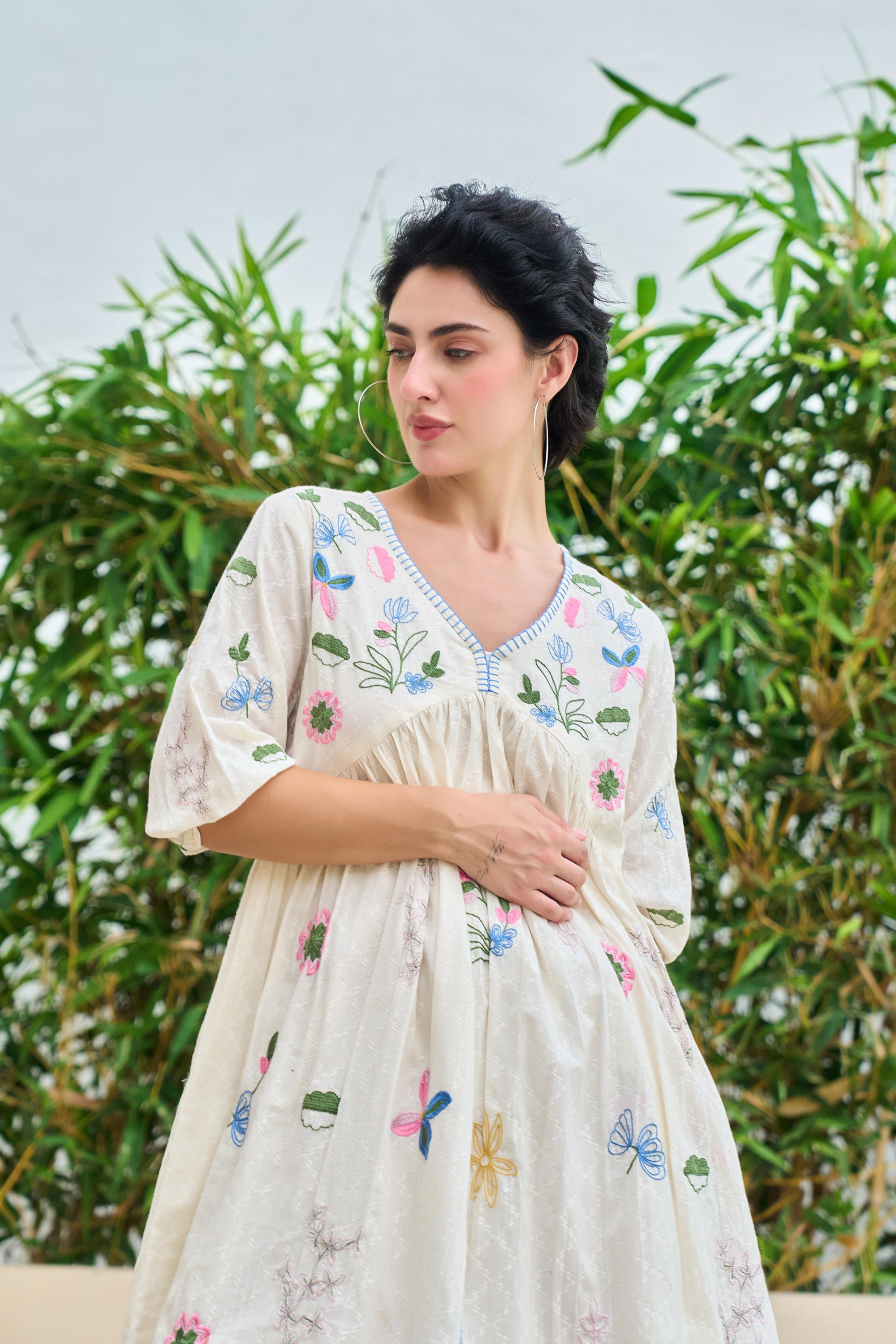 OFF-WHITE FLORAL EMBROIDERED FIT & FLARE SHORT DRESS