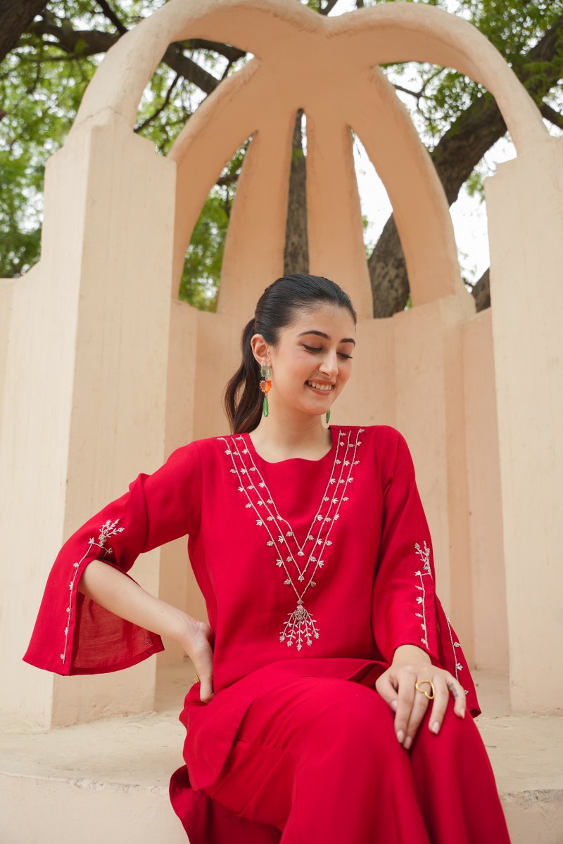 FESTIVE ELEGANCE: CALF-LENGTH ROMAN SILK COORDINATED SET WITH MINIMALISTIC EMBROIDERY AND FLARED SLEEVES