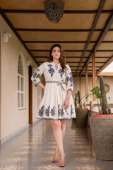 BOHEMIAN EMBROIDERED SHORT DRESS