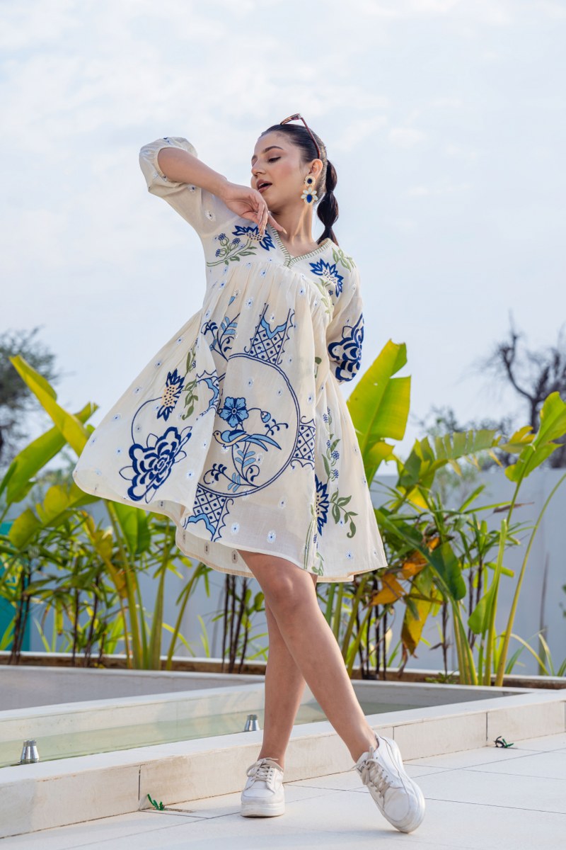 WOMEN'S COTTON EMBROIDERED BEAUTIFUL SHORT DRESS