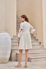 WOMEN'S WHISPERING PETALS: FLORAL EMBROIDERED SHORT