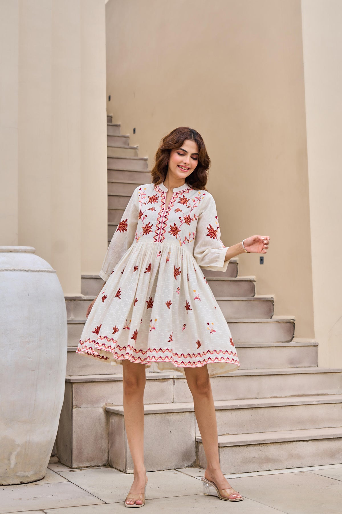 WOMEN'S WHISPERING PETALS: FLORAL EMBROIDERED SHORT