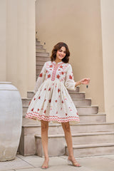WOMEN'S WHISPERING PETALS: FLORAL EMBROIDERED SHORT