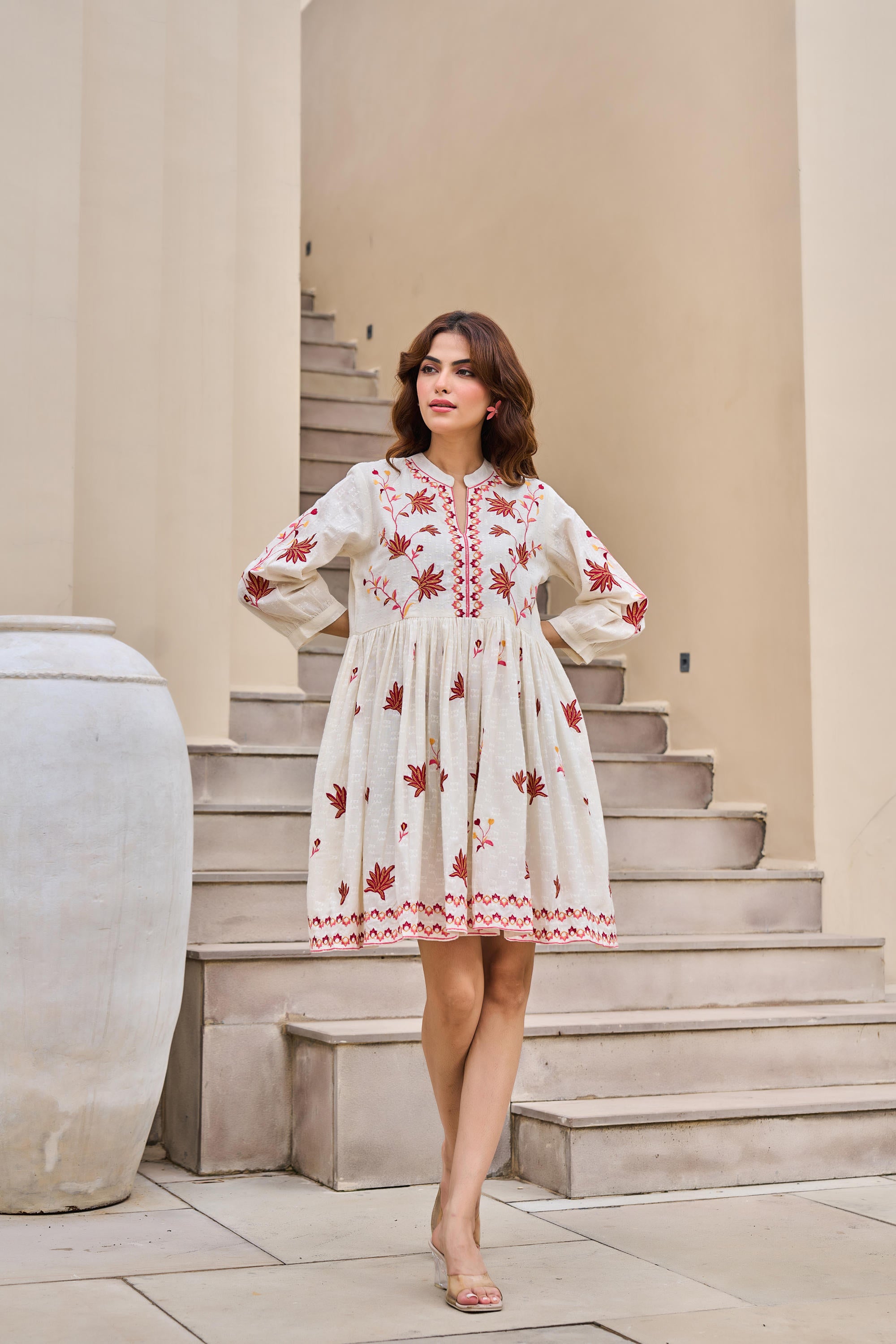 WOMEN'S WHISPERING PETALS: FLORAL EMBROIDERED SHORT