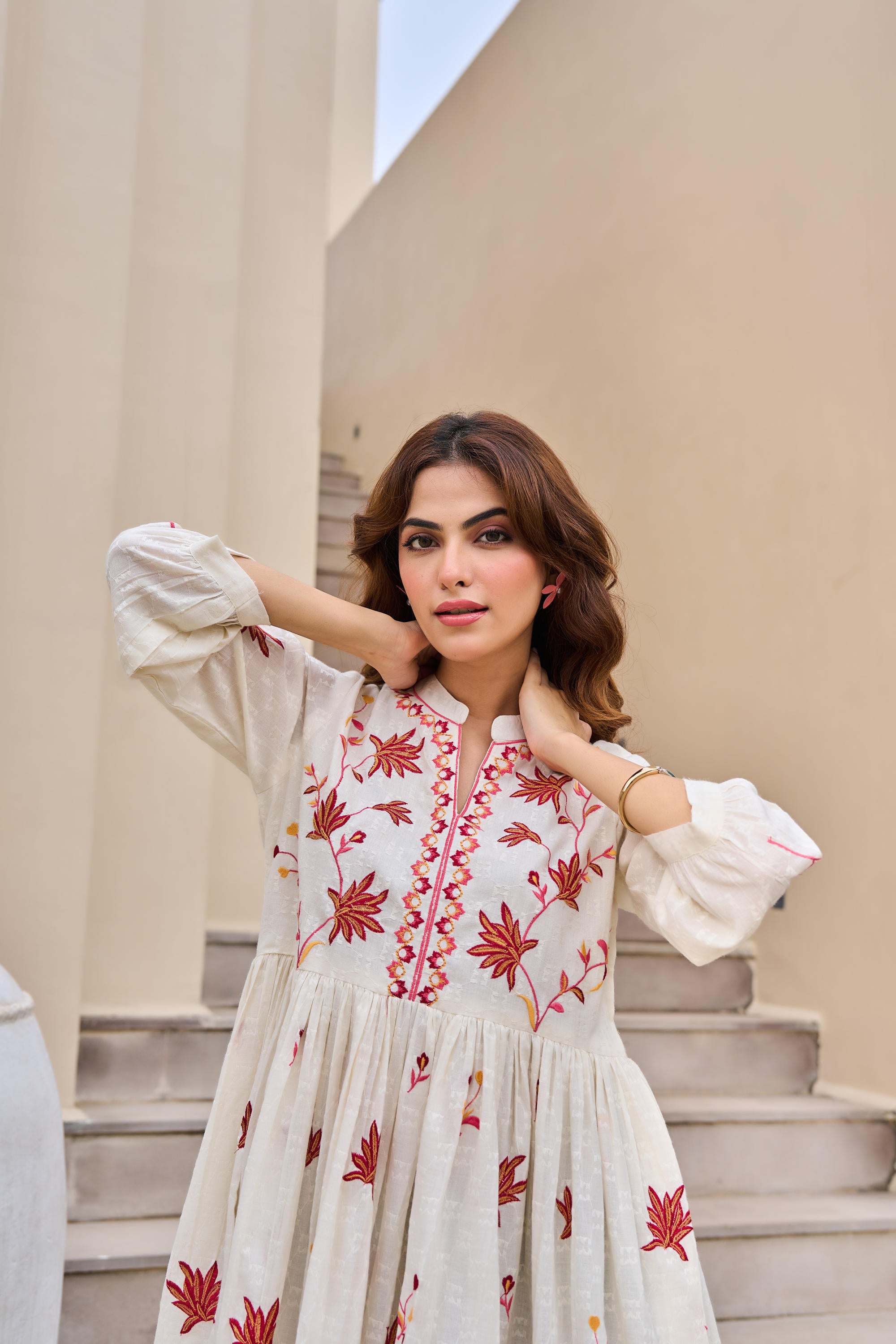 WOMEN'S WHISPERING PETALS: FLORAL EMBROIDERED SHORT